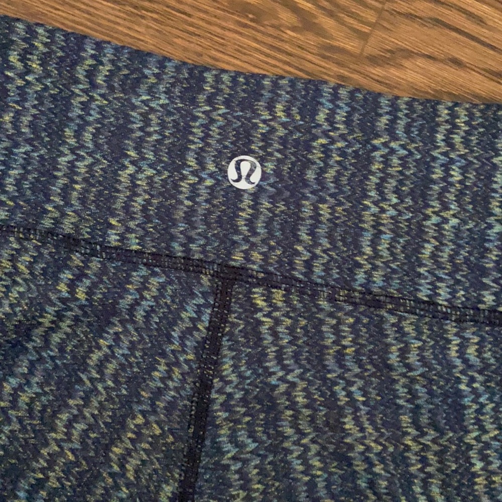 Lululemon blue, green, yellow printed leggings full length